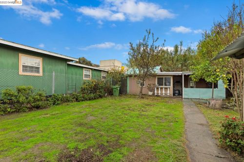 9825 E St, Oakland CA  94603-2339 exterior