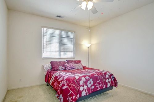 361 Majestic Dr, Hollister CA  95023-7032 exterior