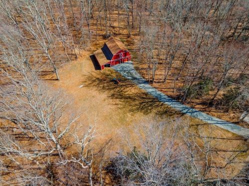 34 Cedar Hill Ln, Colchester CT  06420-4007 exterior