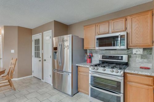 1401 Sedalia Ct, Lewisville TX  75028-2136 exterior