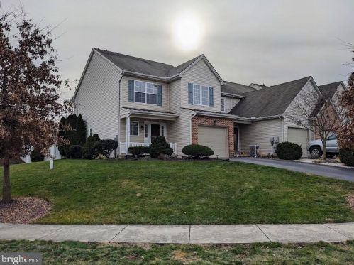 21 Woodmyre Ln, West Enola, PA 17025-1552