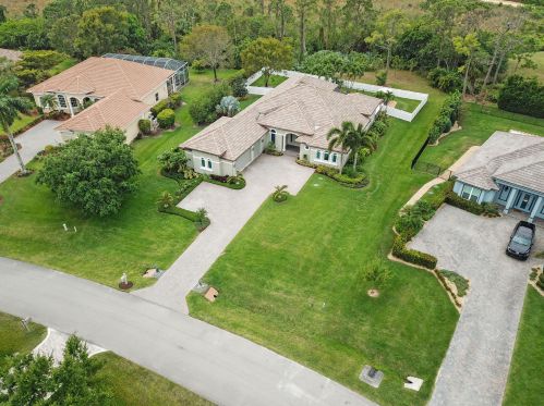 523 Squire Johns Ln, Palm City FL  34990-7824 exterior