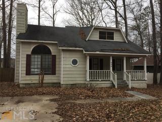 923 Confederate Dr, Macon GA  31220-2832 exterior