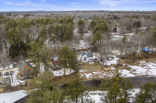 54 Tibbetts Rd, Fremont NH  03044-3573 exterior
