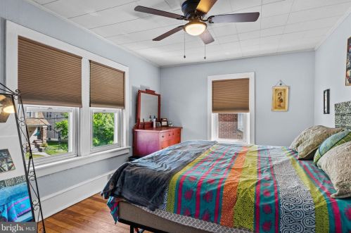 37 Hillcrest Ave, Camden NJ  08108-1318 exterior