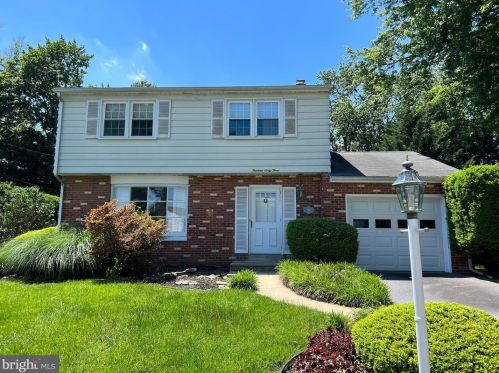 1363 Union St, Lancaster, PA 17603-6842