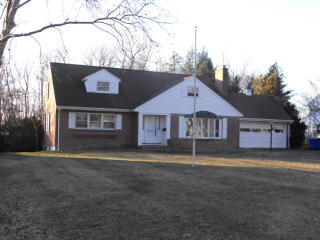 545 Wolcott Hill Rd, Hartford, CT 06109-2940