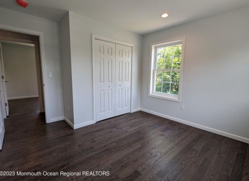 1 Babcock Ln, Willingboro NJ  08046-1603 exterior