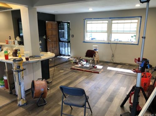 405 Flower St, Orange CA  92868-1930 exterior