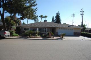 2265 3rd St, Tivy Valley, CA 93657-2233