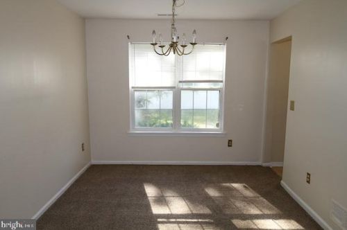 414 Wind Dr, Dover DE  19901-6692 exterior