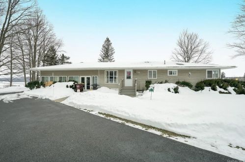 517 State Route 211, Montgomery NY  12549-2410 exterior