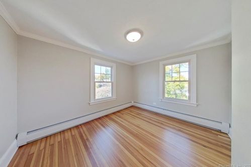 35 Riverview Rd, Rocky Hill CT  06067-1569 exterior