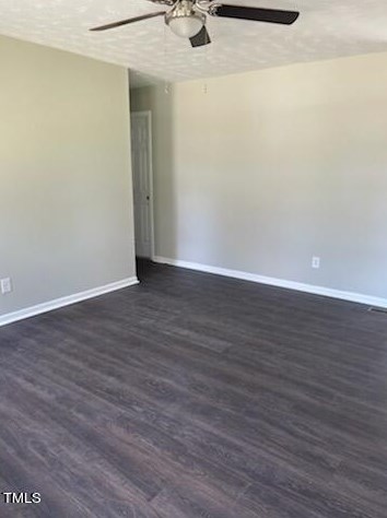 102 Oxford Dr, Jacksonville, NC 28546-8412