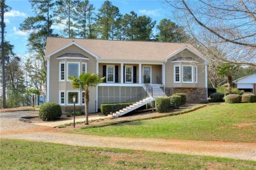 429 Island Point Rd, Starr, SC 29684-8829