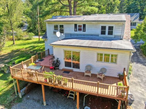 9 Enderkill Dr, Staatsburg, NY 12580-6009