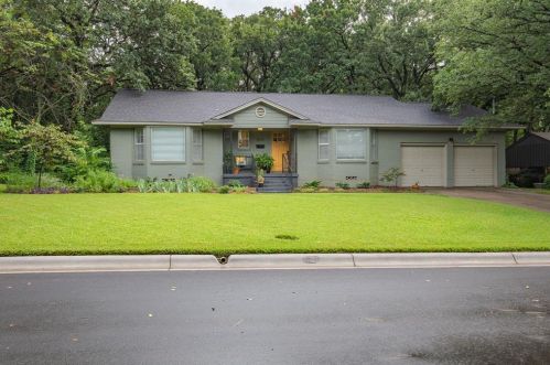 1602 Mistywood Ln, Denton, TX 76209-2221