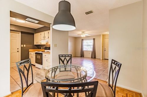 19 Cedar Dr, Davenport FL 33837-9784 exterior