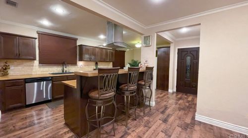 2932 Hardwick St, Lakewood, CA 90712-2916
