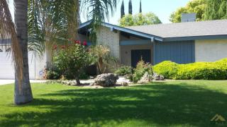 1601 Chinquapin Ct, Bakersfield, CA 93309-2785