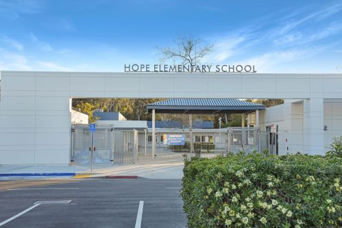 2876 Andover Ave, Carlsbad CA  92010-7004 exterior