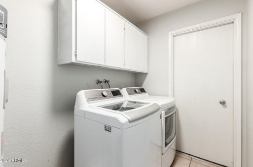 4802 Sandra Ter, Glendale AZ  85306-2021 exterior