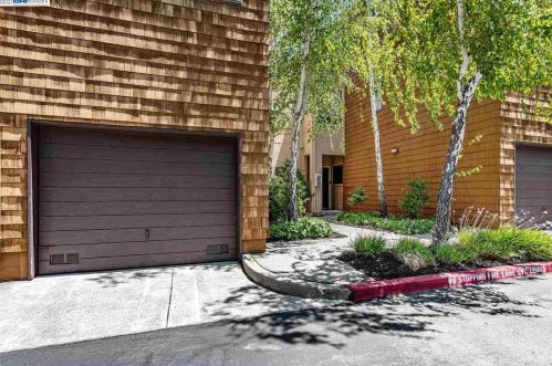 106 Copper Ridge Rd, San Ramon, CA 94582-4572