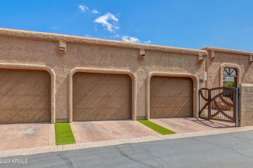 4436 Camelback Rd, Phoenix AZ  85018-2833 exterior