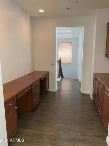 1448 Birdland Ct, Gilbert, AZ 85297-6813