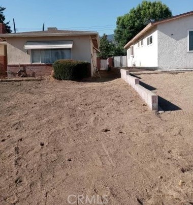 25542 Edgemont Dr, San Bernardino, CA 92404-2914