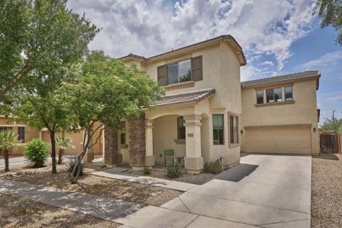 3911 Bridgeport Pkwy, Gilbert, AZ 85295-3684