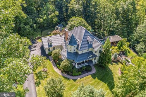986 Henning Rd, Perkiomenville, PA 18074-9553