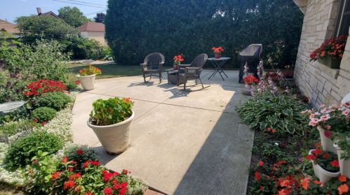 3950 Armour Ave, Cudahy, WI 53110-1209