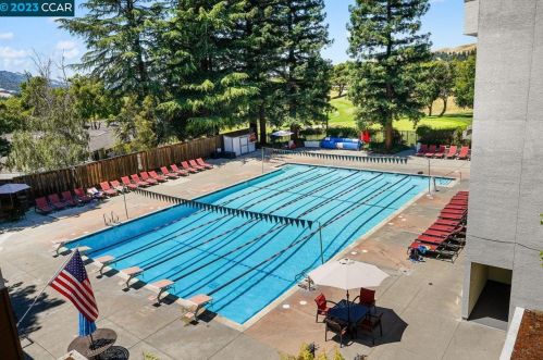 2145 Myrtle Beach Ln, Danville CA  94526-6213 exterior