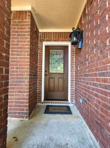 1222 Indian Paint Trl, Lewisville, TX 75067-5536