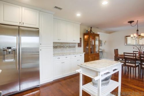 17504 Bernardo Oaks Dr, San Diego CA 92128-2109 exterior