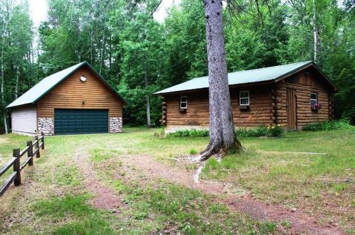 4419 Lunsman Dr, Yellow Lake, WI 54830-8531