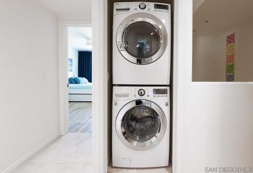 745 Diamond St, San Diego CA 92109-2520 exterior