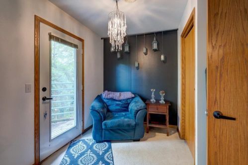 31 Ponwood Cir, Madison WI  53717-1179 exterior