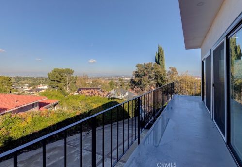 2146 Toscanini Dr, Rancho Palos Verdes CA  90275-1420 exterior