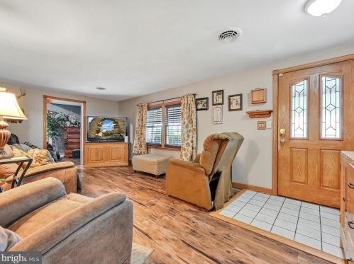 20 King St, Primrose PA  exterior