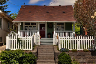 728 80th St, Seattle, WA 98103-4312