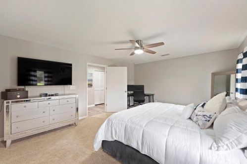 10406 Ashley Oaks Dr, Riverview FL  33578-8828 exterior