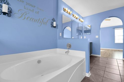 135 Spring Flower Way, Pataskala OH 43062-6997 exterior