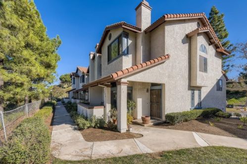 7990 Mission Vista Dr, San Diego, CA 92120-1568