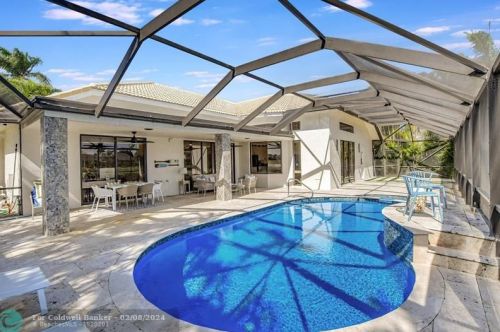 10595 Stonebridge Blvd, Boca Raton FL  33498-2002 exterior