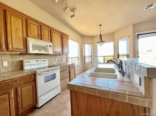 2837 Esmerelda Dr, Bullhead City AZ  exterior