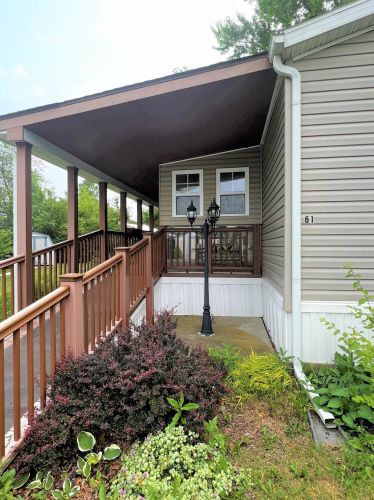 61 Woodcrest Dr, Marysville, OH 43040-8415