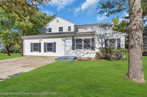 300 Prospect Dr, Bricktown, NJ 08724-2100