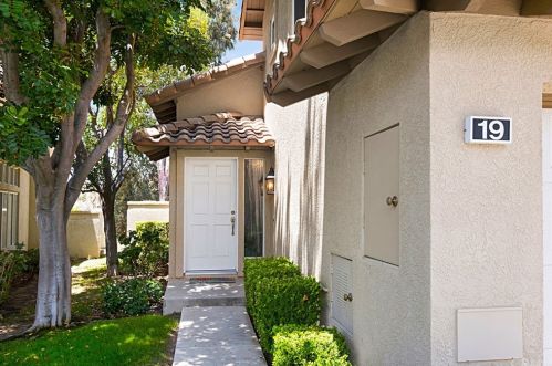 19 Cascada, Trabuco Canyon, CA 92688-3040